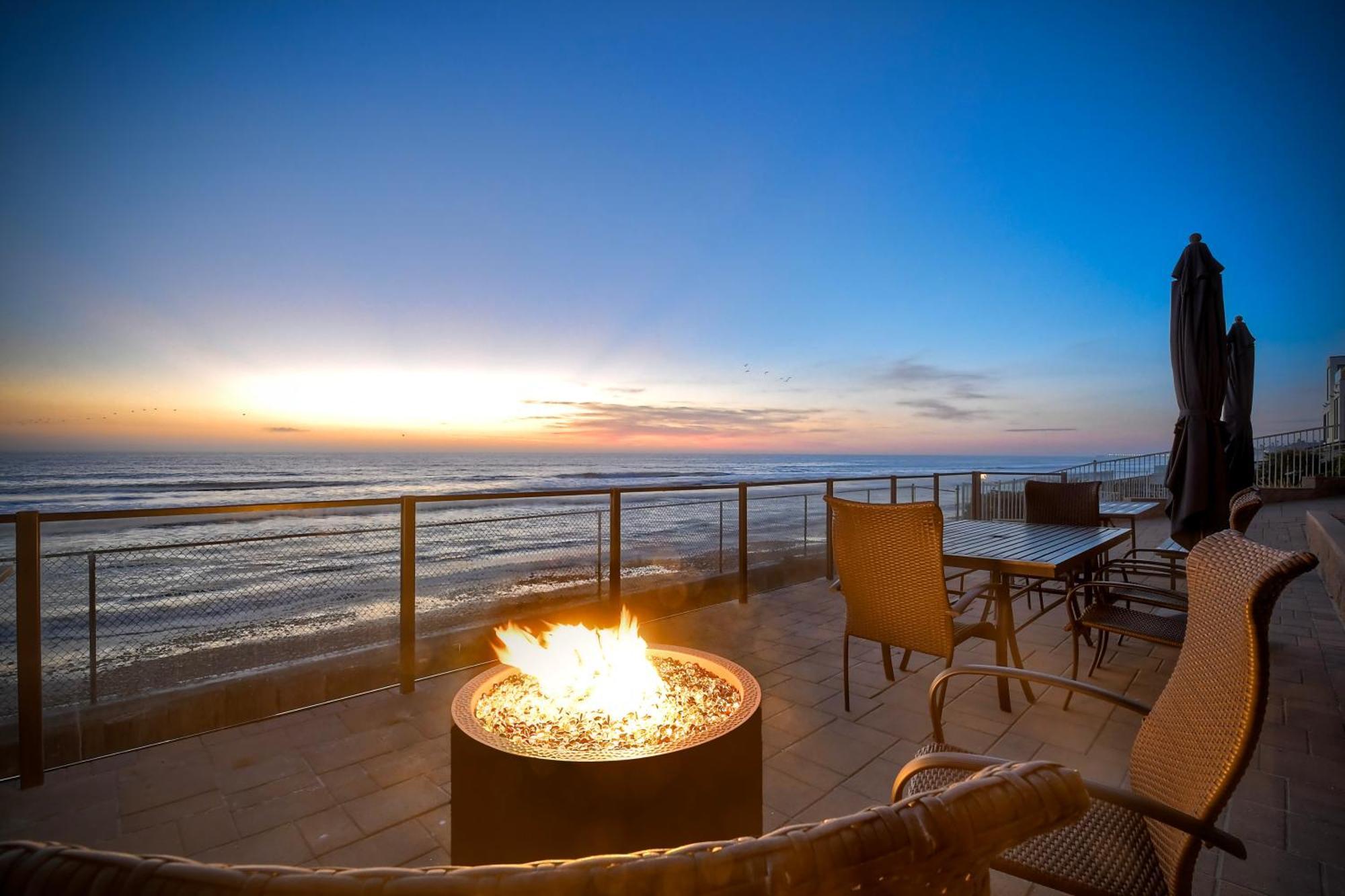 Oceanfront Getaway Ocean Views Fire Pit Bbq Beach Access Διαμέρισμα Κάρλσμπαντ Εξωτερικό φωτογραφία